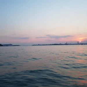 Biennale Flat In Giardini Venecia