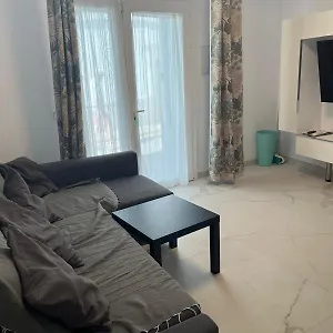 Casa Puerta De Almodovar Córdoba