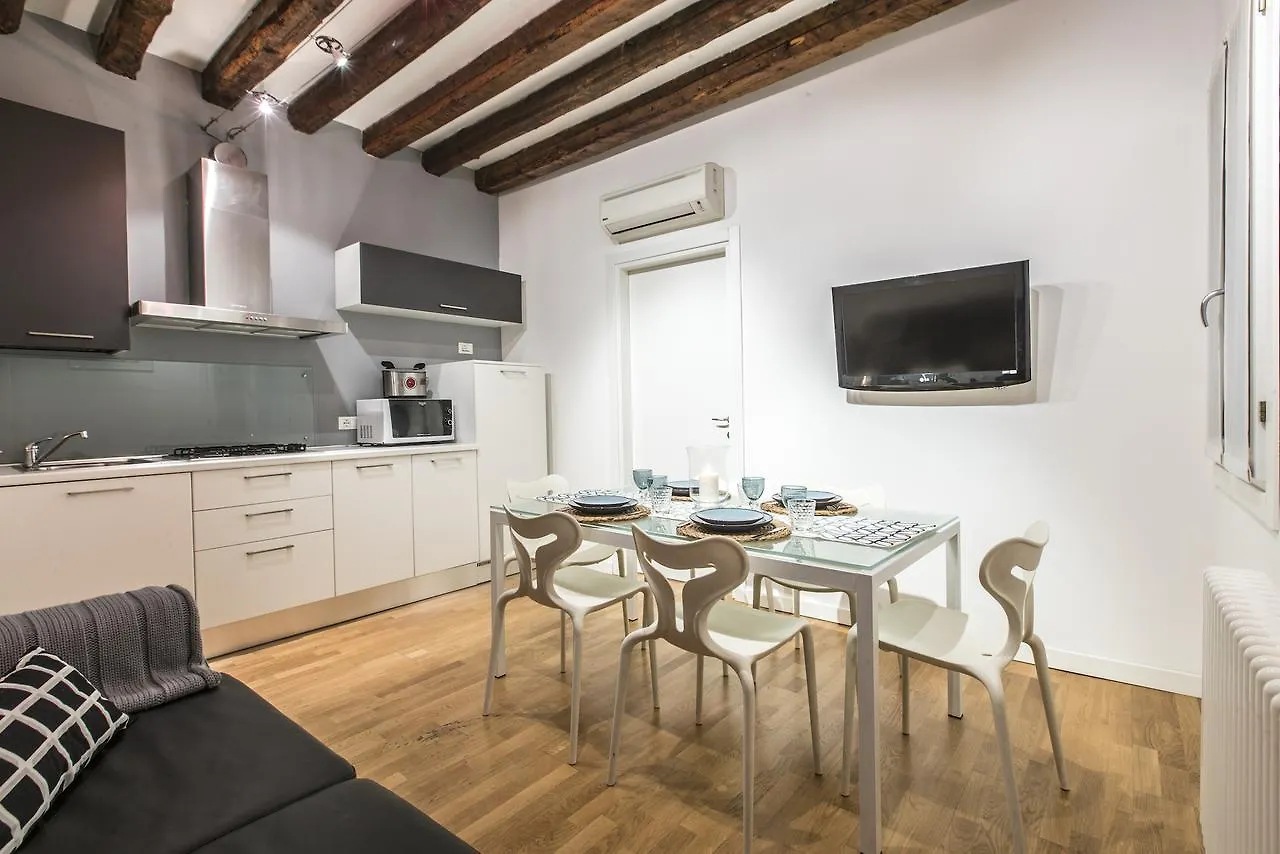 Arsenale Design Apartment R&R Venise