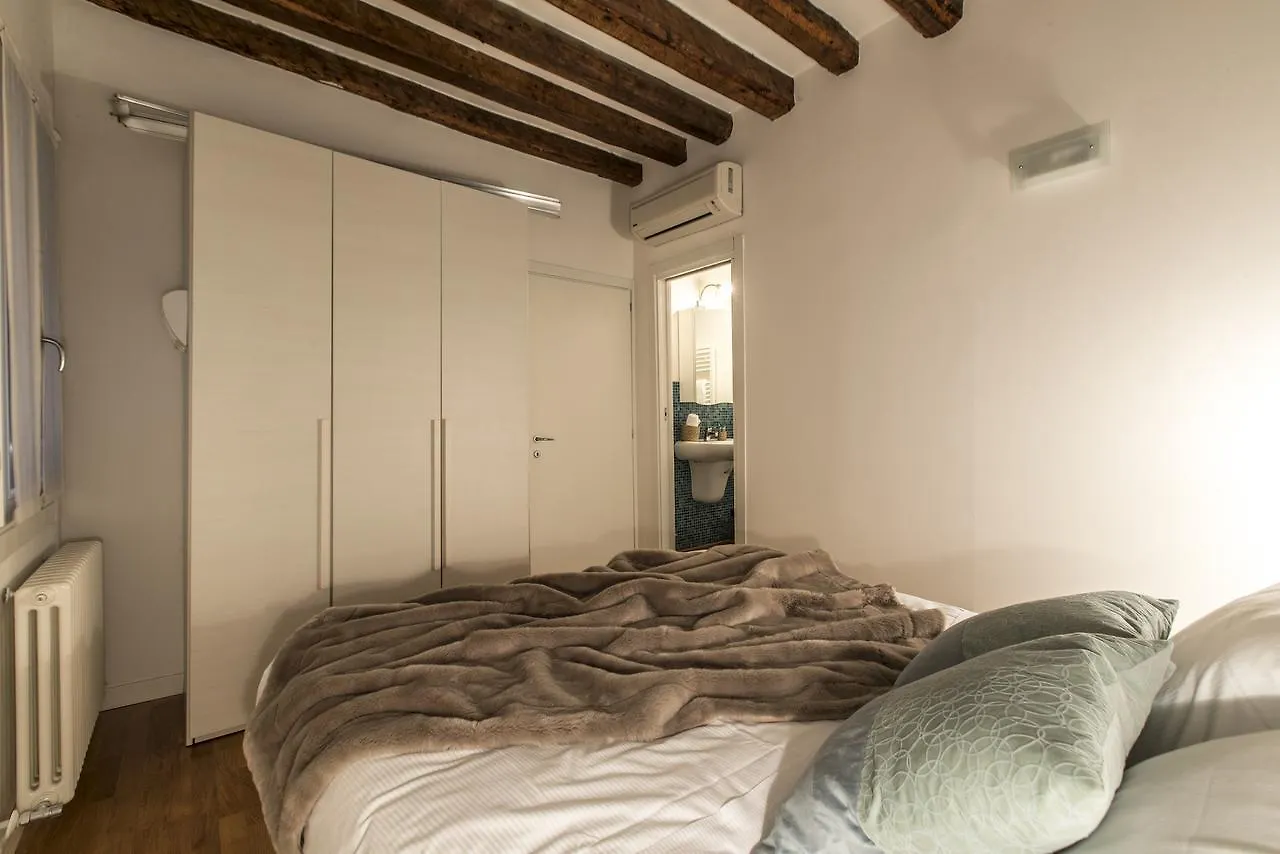 Arsenale Design Apartment R&R Venedig 0*,